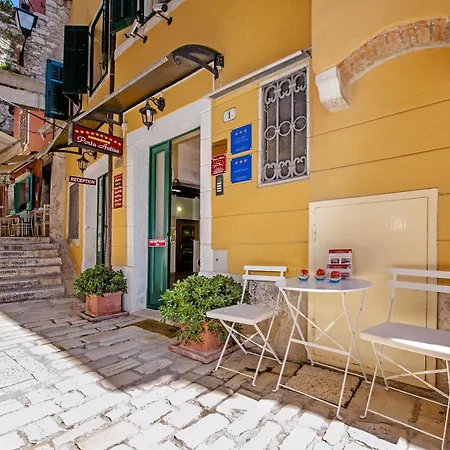 Apartment Porta Antica Centro Storico *
