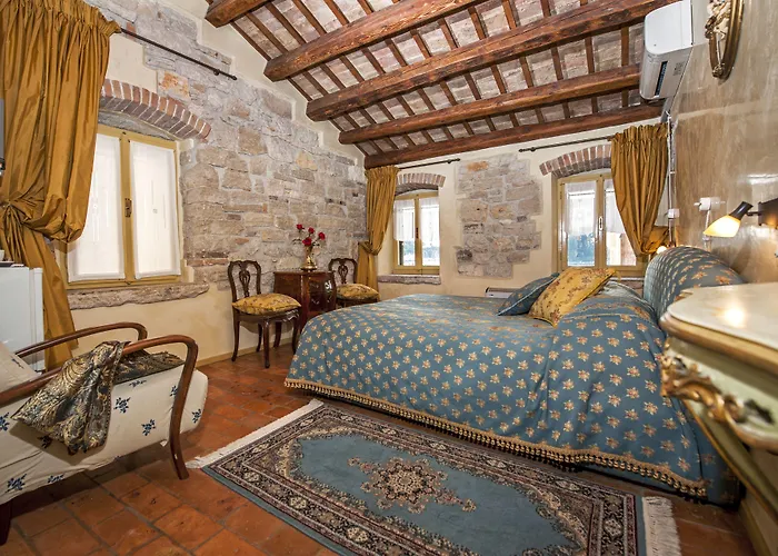 Porta Antica Centro Storico Διαμέρισμα