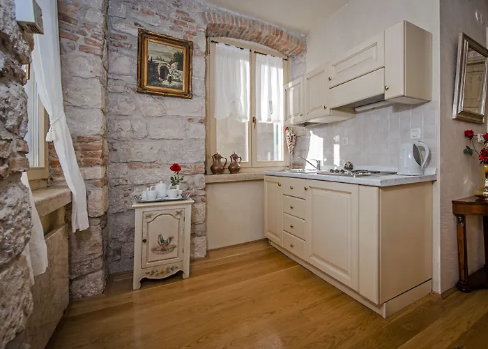 Porta Antica Centro Storico *