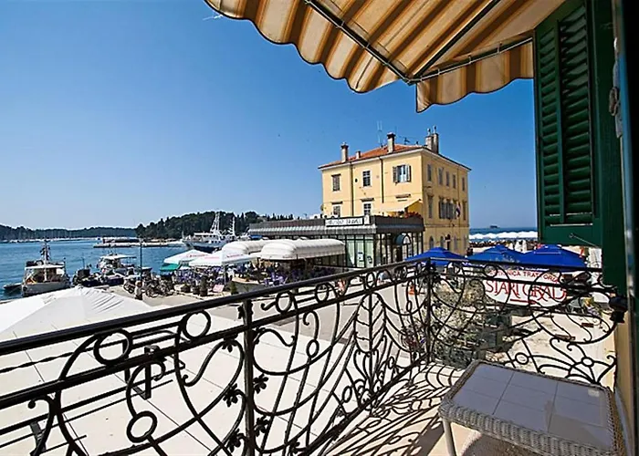 Porta Antica Centro Storico Apartment
