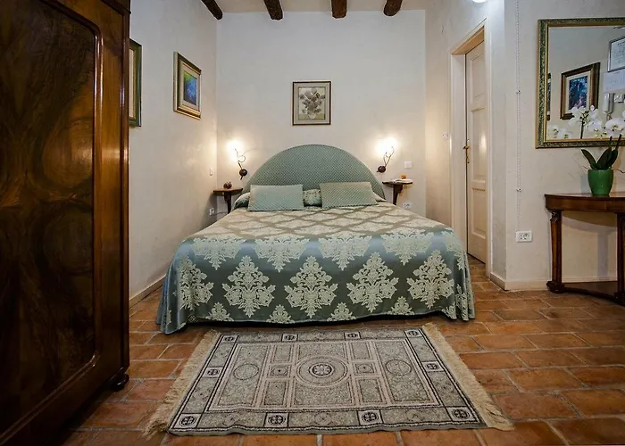 Porta Antica Centro Storico *