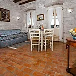 Διαμέρισμα Porta Antica Centro Storico
