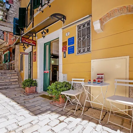 Porta Antica Centro Storico Διαμέρισμα